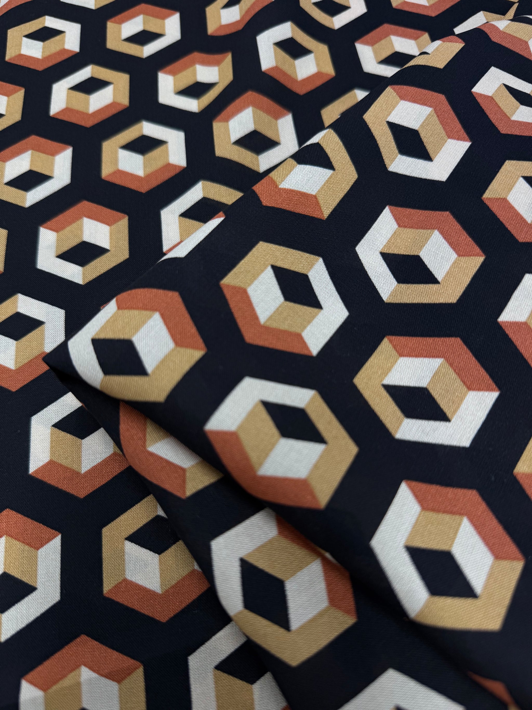 Mercerised Viscose  - Mono - Hexa Mirage- 150cm
