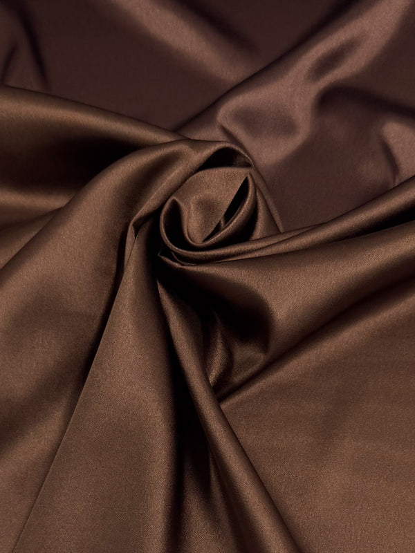 Satin Deluxe - Chocolate Lab - 150cm